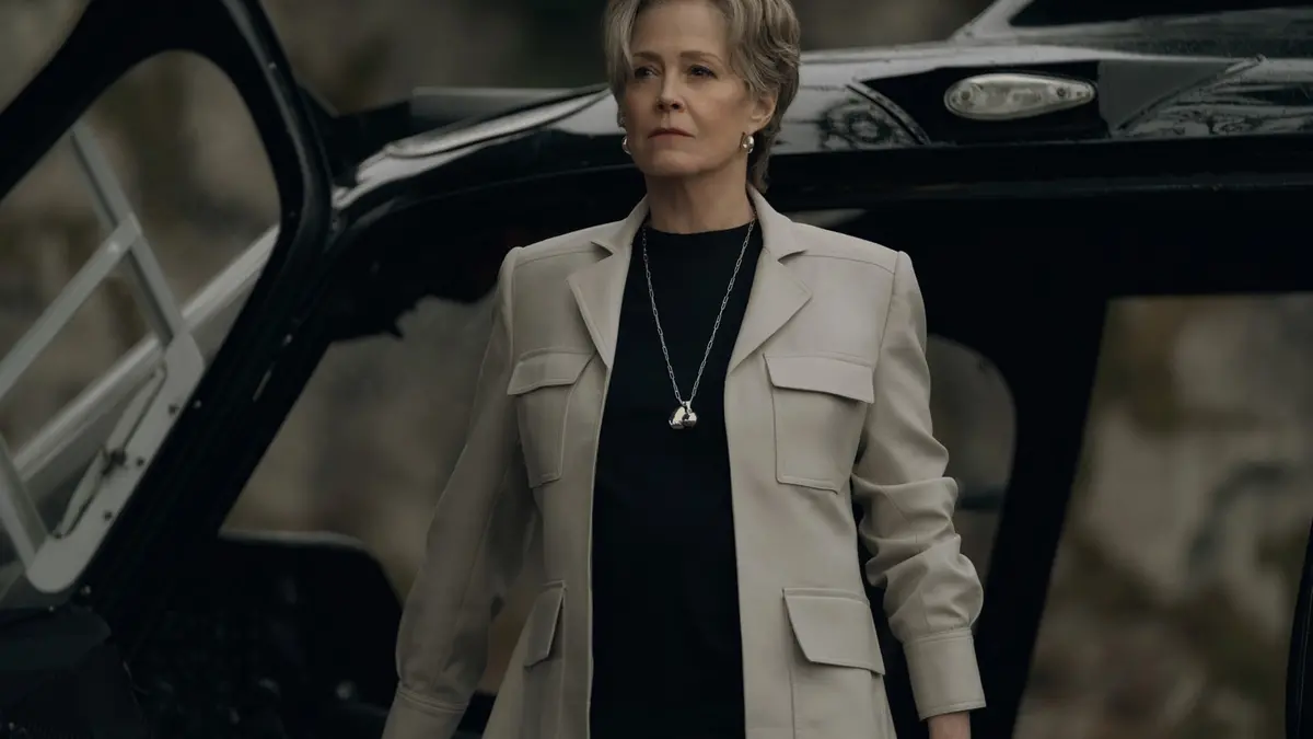 Sigourney Weaver in Misteri dal profondo, Copyrighted Apple TV +
