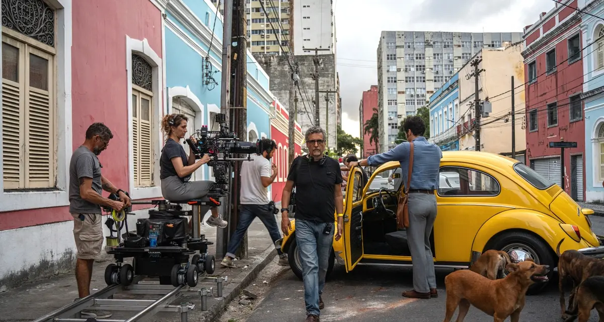 Abitare i vuoti lasciati dalla Storia: il cinema di Kleber Mendonça Filho