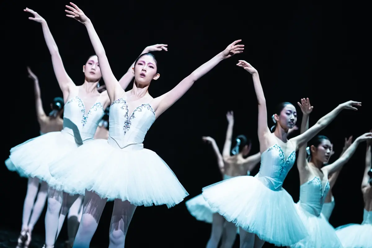 Ballerina. Cr. Yoo Eun Mi/Netflix © 2023