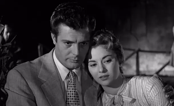 Marcello Mastroianni e Giovanna Ralli in Il momento più bello