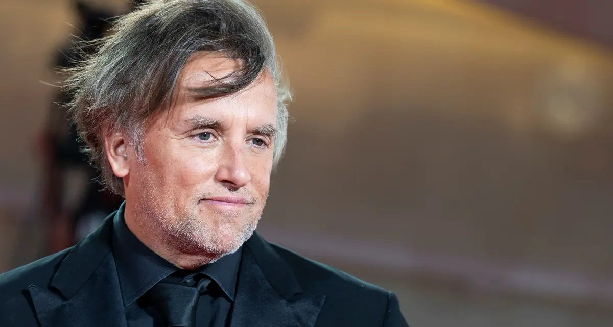Richard Linklater: “Hit Man, un film sull’identità. È noir ma io voglio far sorridere”