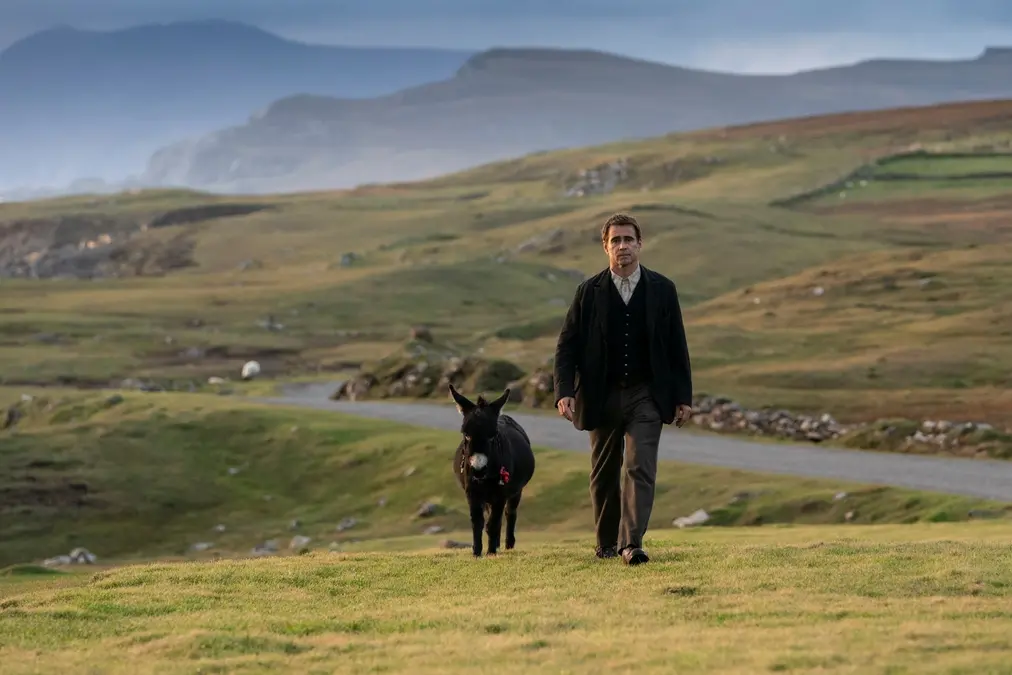 Colin Farrell in the film THE BANSHEES OF INISHERIN. Photo by Jonathan Hession. Courtesy of Searchlight Pictures. \\u00A9 2022 20th Century Studios All Rights Reserved.
