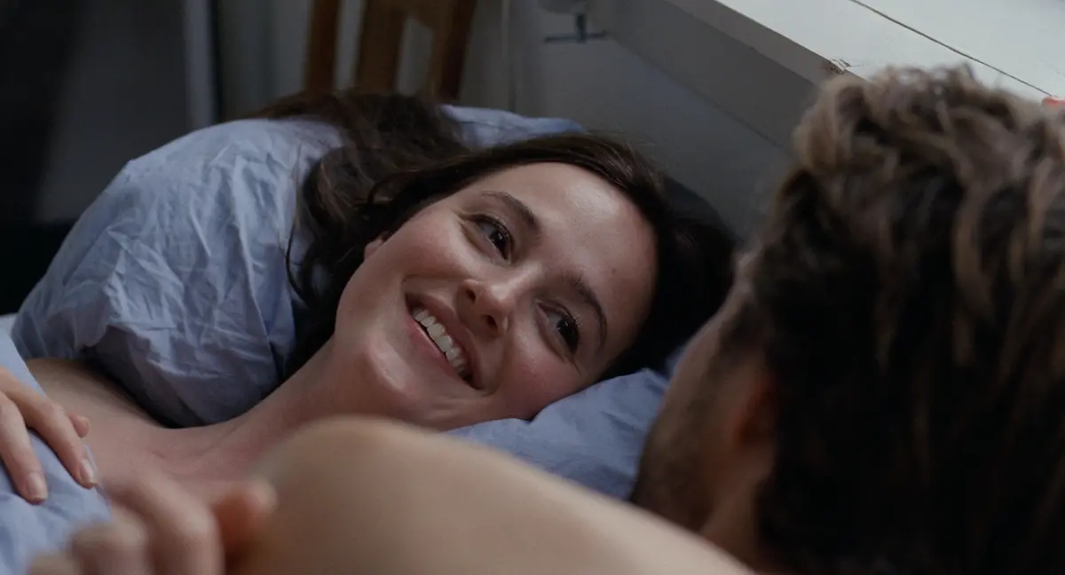 Renate Reinsve e Anders Danielsen Lie in Sentimental Value