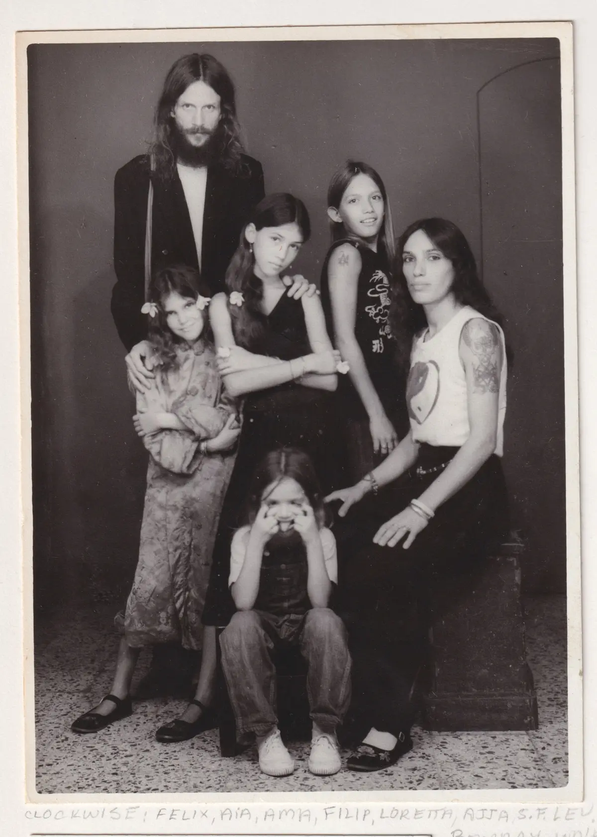 Felix_Leu Family_still_02_Ph©Loretta_Leu.jpg