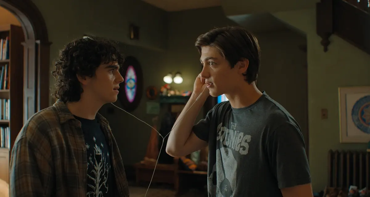 Jack Dylan Grazer e Asher Angel in Shazam! Furia degli Dei - Copyright © 2021 Warner Bros. Ent. All Rights Reserved. TM & © DC