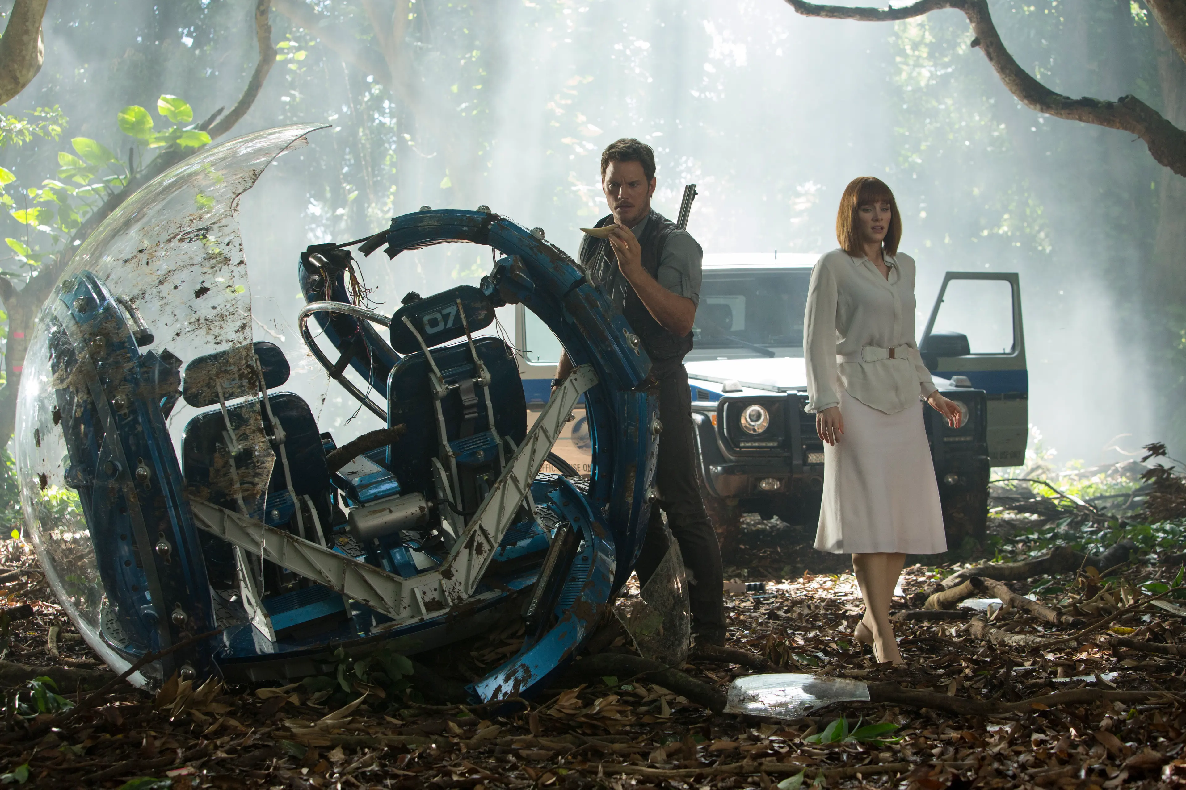 Chris Pratt e Bryce Dallas Howard in Jurassic World