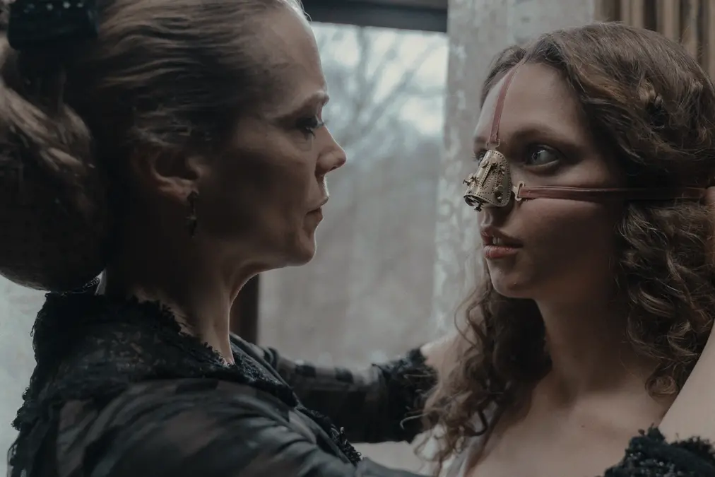 The Ugly Stepsister - Ane Dahl Torp and Lea Myren - Photo Lukasz Bak-kopi