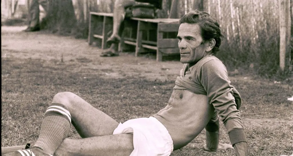 La solitudine dell'ala destra: Pasolini e il calcio