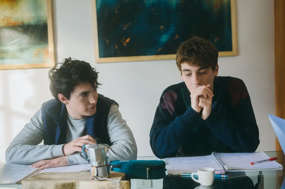 Rocco Fasano e Federico Cesari in SKAM Italia (credits: Francesco Ormando/Netflix)