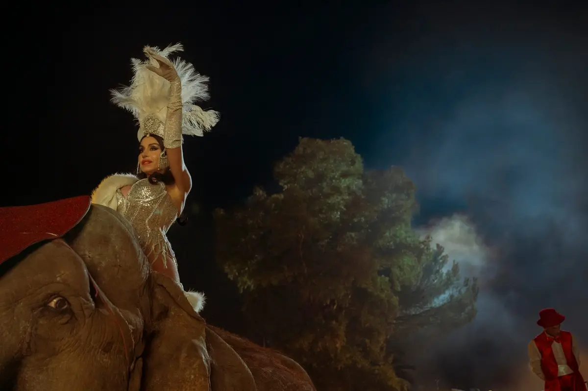 Valeria Marini in Portobello