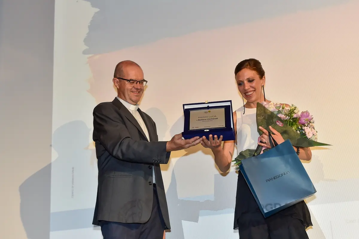 Barbara Chichiarelli con mons. Davide Milani