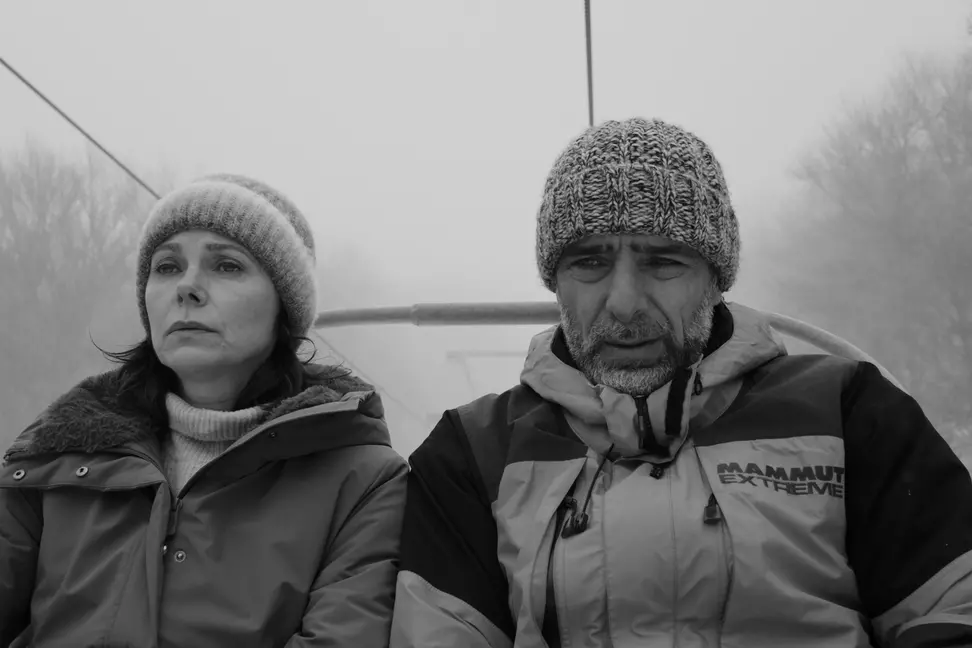 Barbora Bobulova e Adriano Giannini in Separazioni