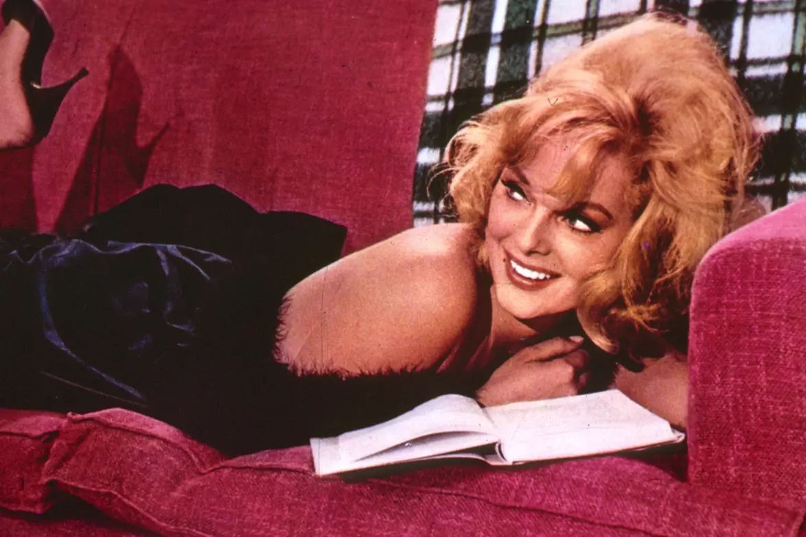 Virna Lisi in Le bambole , Webphoto