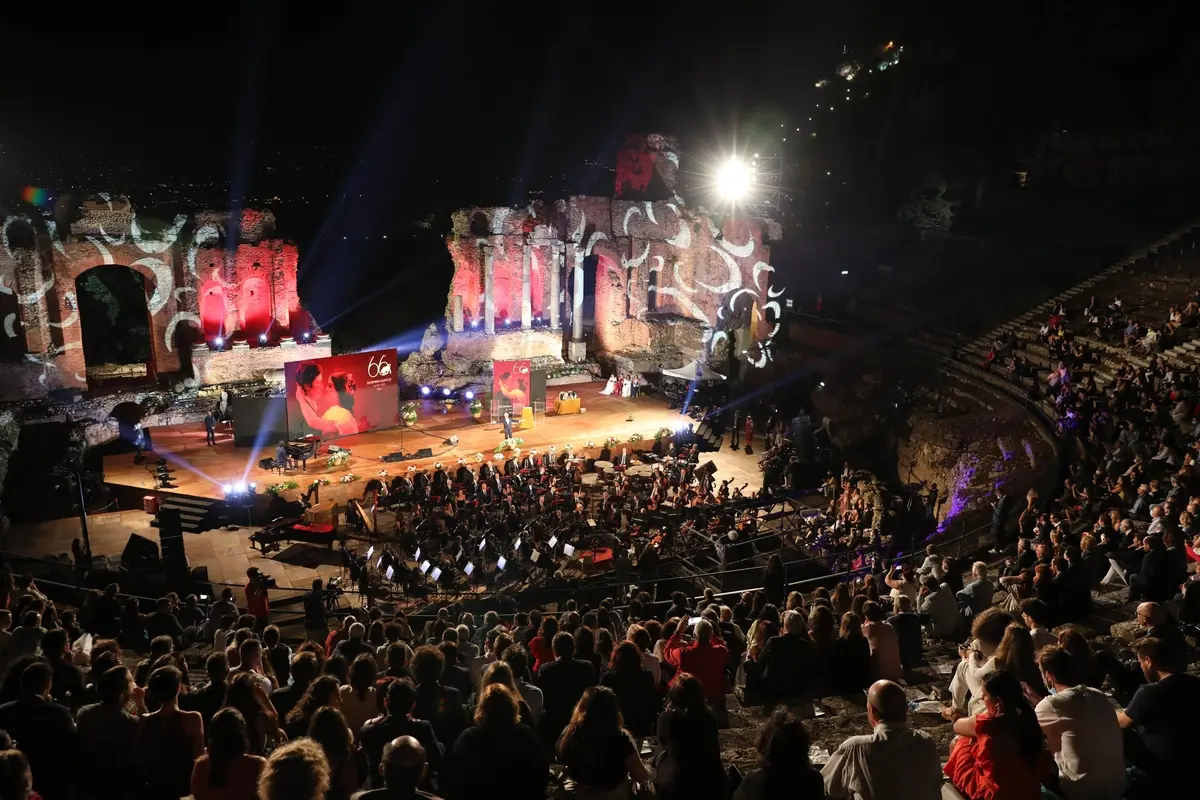 Teatro Antico di Taormina, @Webphoto