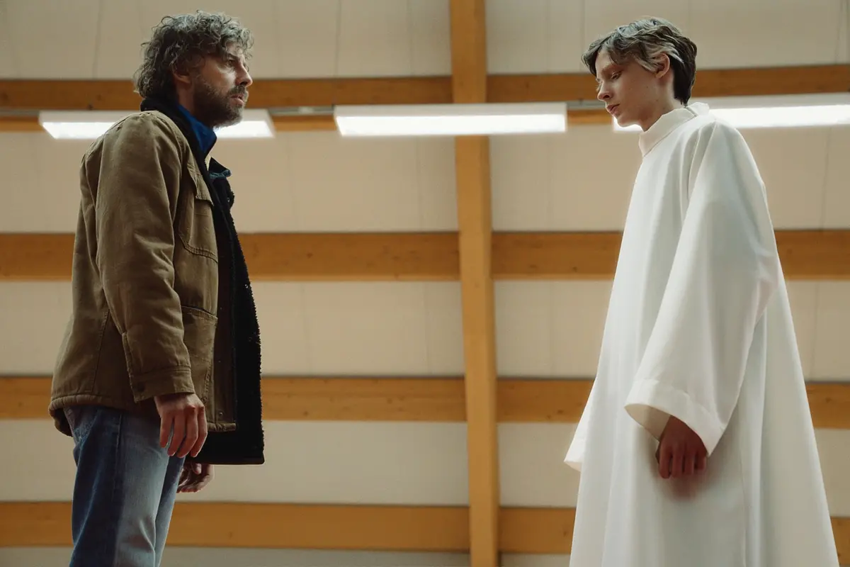 Michele Riondino e Giulio Feltri in La valle dei sorrisi