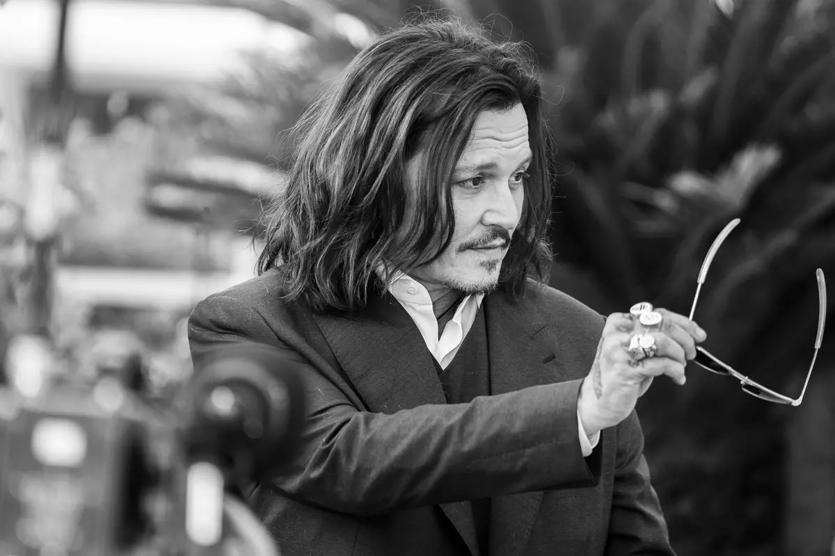 Johnny Depp a Cannes 76 - Foto Karen Di Paola
