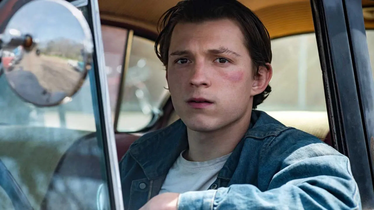 The Devil All The Time: Tom Holland as Arvin Russell. Photo Cr. Glen Wilson/Netflix © 2020