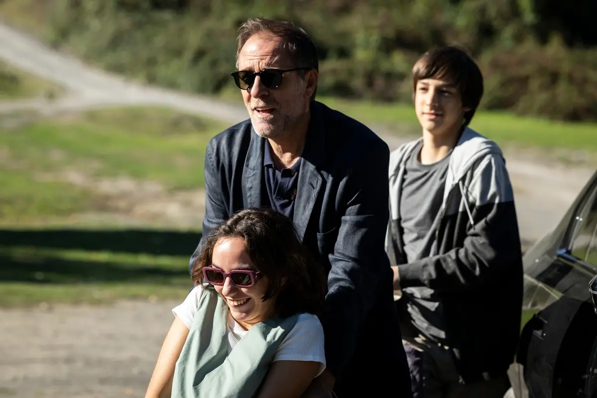 Cinque secondi (2025) Antonello&Montesi