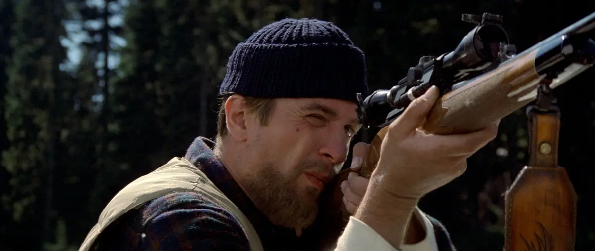 Robert De Niro in Il cacciatore (Lucky Red)