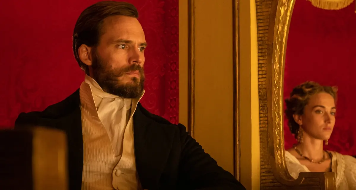 Sam Claflin: “Grazie al Conte di Montecristo guardo la vita in modo diverso”
