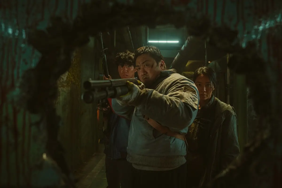 Badland Hunters. Cr. Cha Min-jung/Netflix © 2024