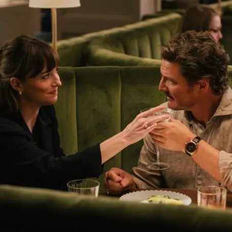 Per conoscere Material Love con Dakota Johnson, Chris Evans e Pedro Pascal