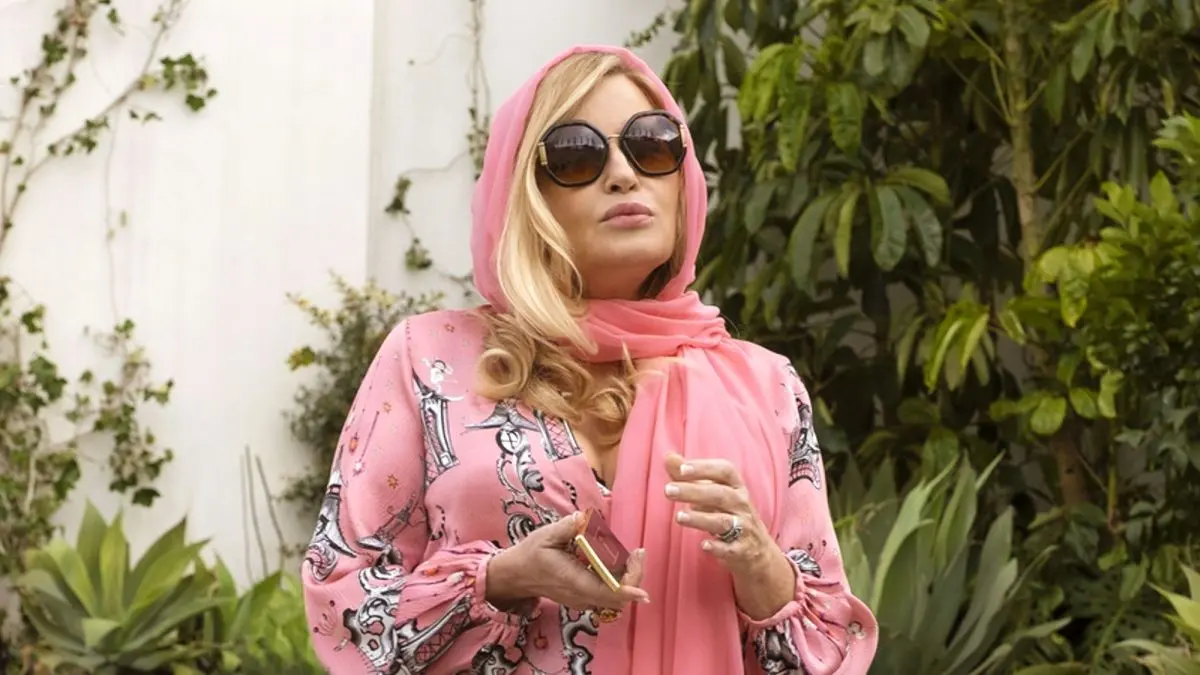 Jennifer Coolidge in The White Lotus (credits: Fabio Lovino/HBO)