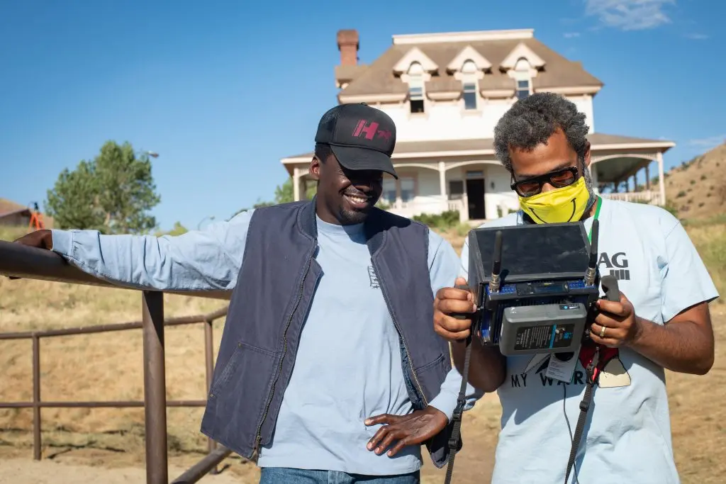 Daniel Kaluuya e Jordan Peele sul set di NOPE - © Universal Studios. All Rights Reserved