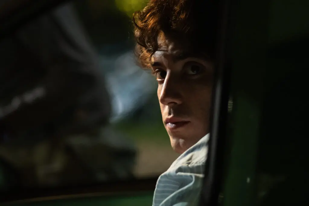 Nicolas Maupas in L\\'amore, in teoria , Federico Vagliati