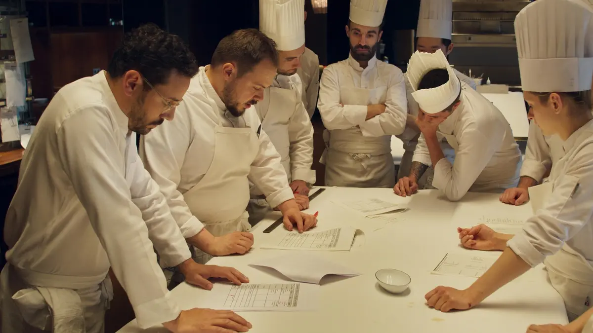 Menus-Plaisirs – Les Troisgros (2023)