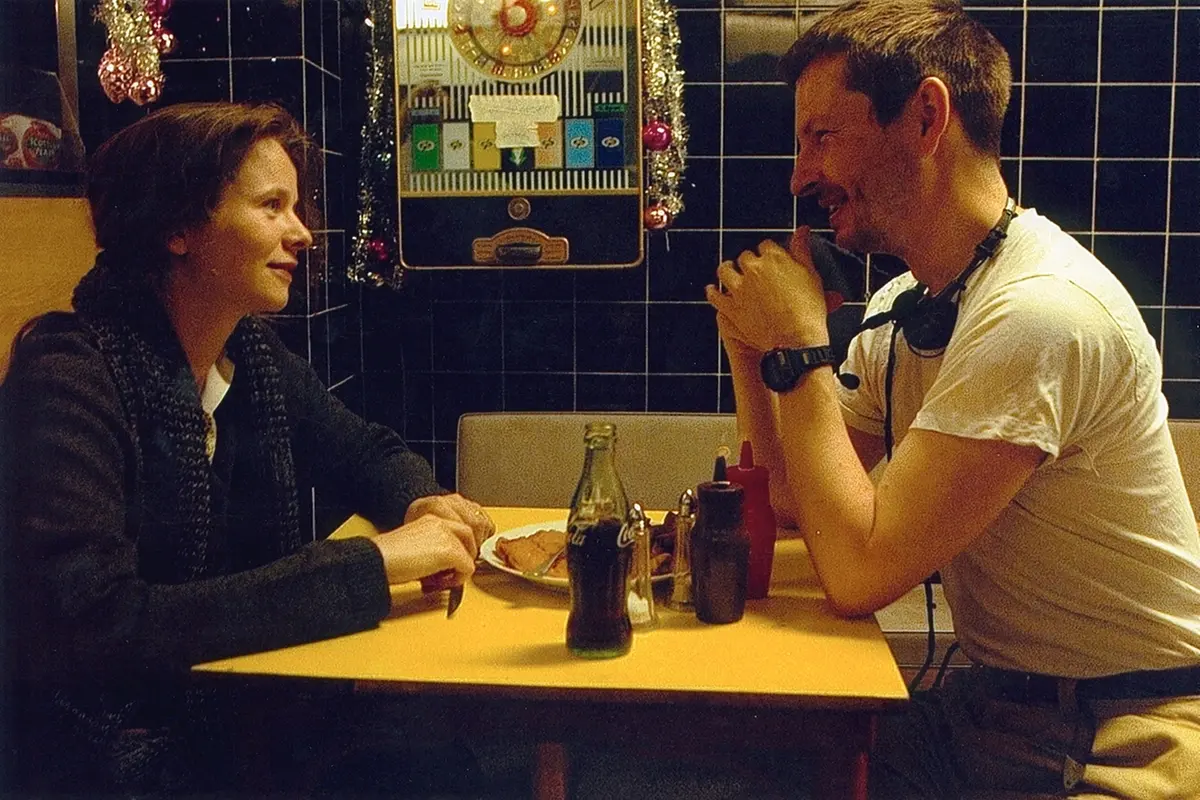 Emily Watson e Lars von Trier sul set di Le onde del destino