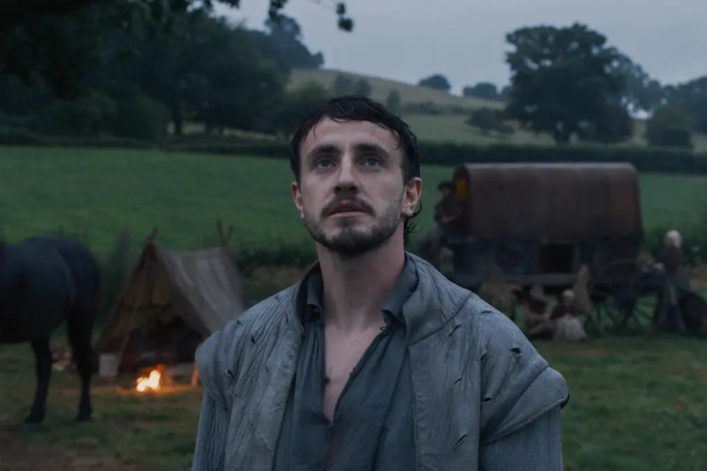 Paul Mescal stars as William Shakespeare in director Chlo\\u00E9 Zhao\\u2019s HAMNET , Agata Grzybowska / \\u00A9 2025 FOCUS FEATURES LLC..