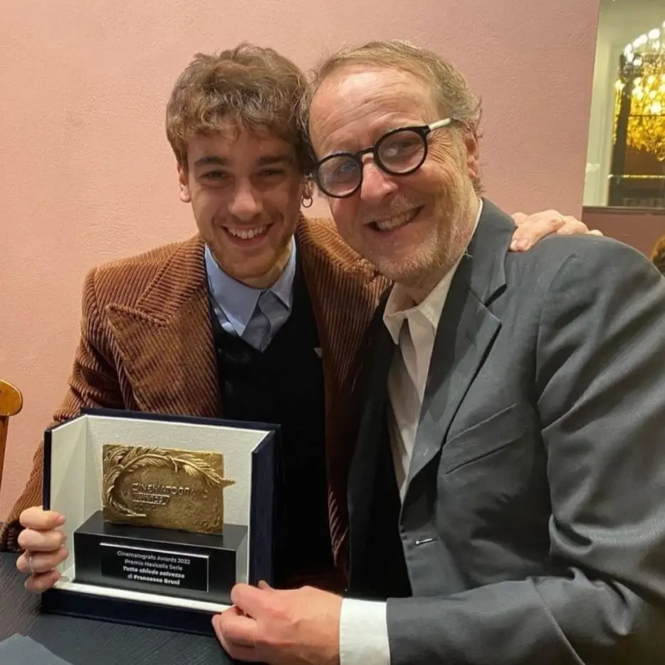 Federico Cesari e Francesco Bruni premiati con il Navicella Serie per \\\"Tutto chiede salvezza\\\" (credits Karen Di Paola)