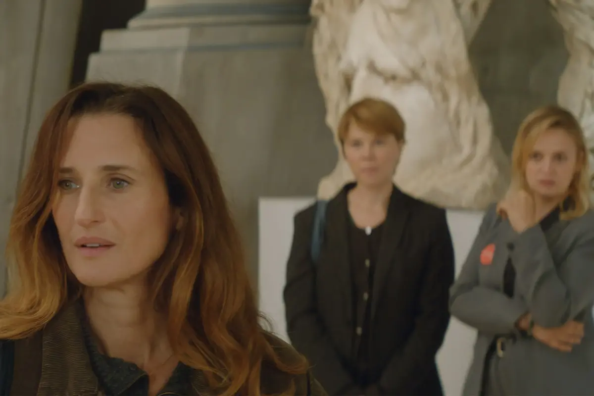 Camille Cottin, India Hair e Sara Forestier in Trois amies