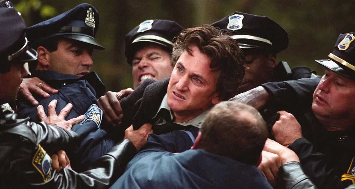 Mystic River, l’innocenza perduta nella tragedia di Clint Eastwood