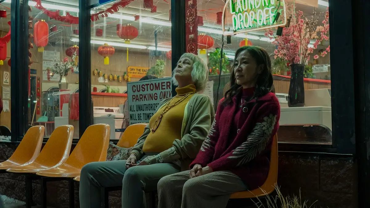 Jamie Lee Curtis e Michelle Yeoh in Everything Everywhere All at Once (credits: Allyson Riggs)
