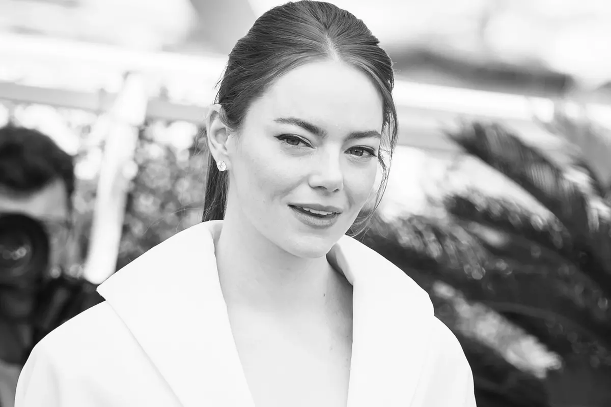Emma Stone @ Karen Di Paola