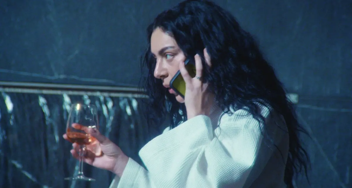 A Berlino fa freddo ma la temperatura del festival è rovente