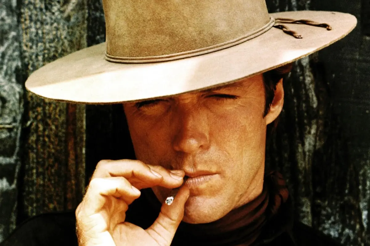 Clint Eastwood in Impiccalo pi\\u00F9 in alto , Annex
