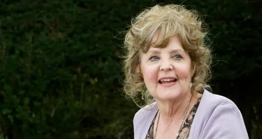 Addio a Pauline Collins, indimenticabile Shirley Valentine