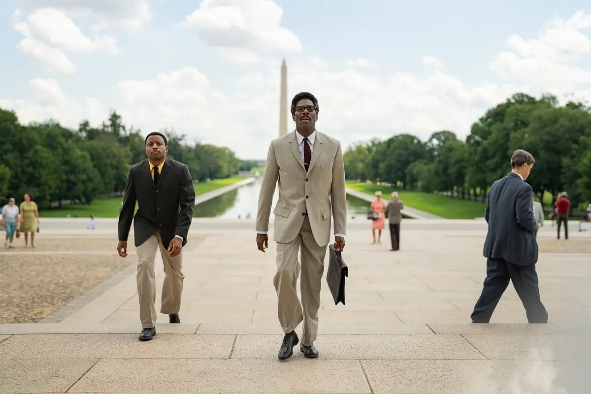 Aml Ameen e Colman Domingo in Rustin. Cr. Parrish Lewis/Netflix © 2022