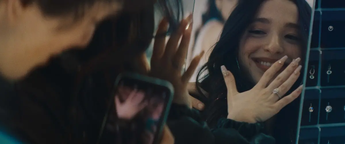 Mikey Madison, @webphoto