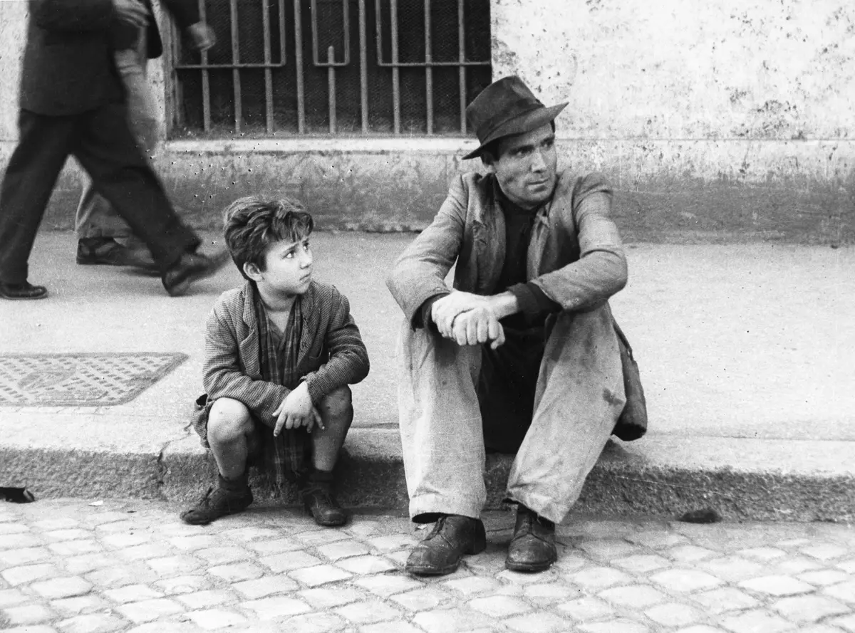 Enzo Staiola e Lamberto Maggiorani in Ladri di biciclette
