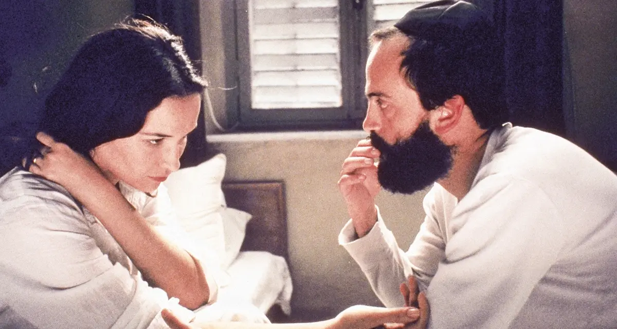 Kadosh, nel quotidiano asfittico di eroine dell’amore