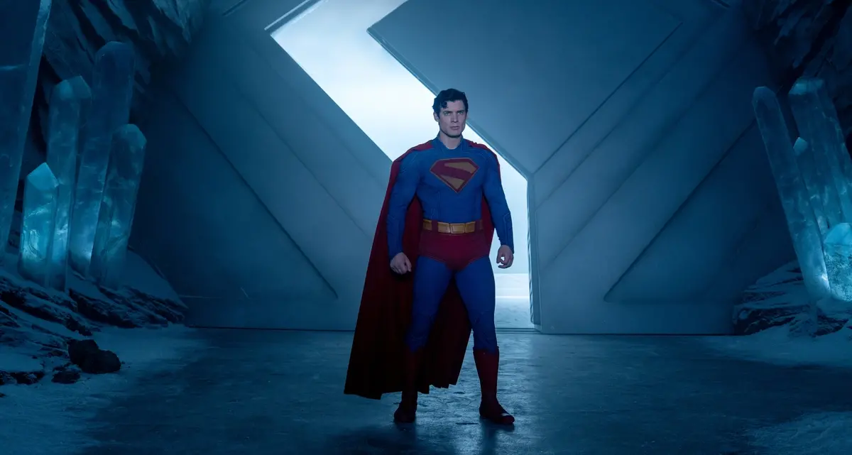 Superman vola al primo posto del box office italiano