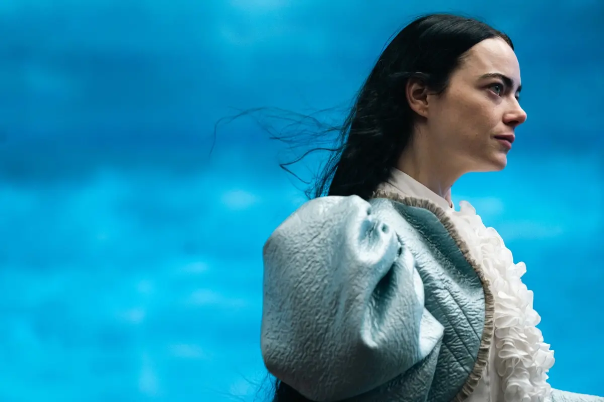 Emma Stone in Poor Things di Yorgos Lanthimos