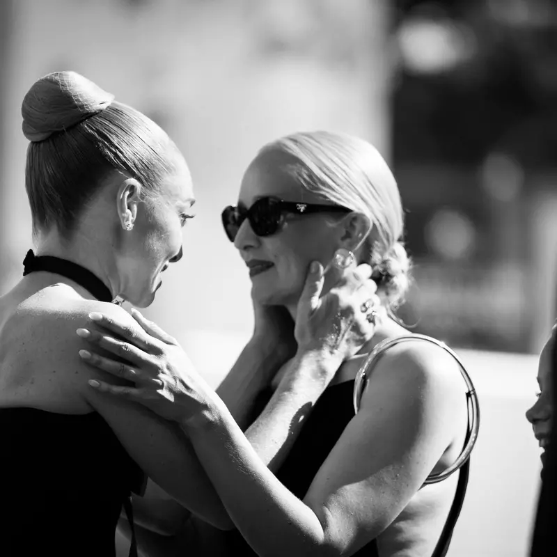 Mona Fastvold: “Il Testamento di Ann Lee e la leadership femminile”