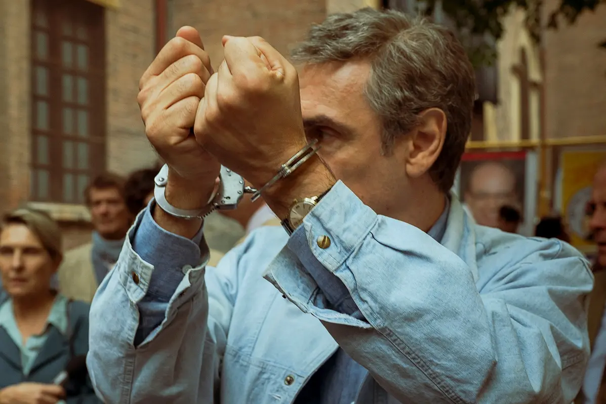 Fabrizio Gifuni \\u00E8 Enzo Tortora in Portobello di Marco Bellocchio - Foto ANNA CAMERLINGO