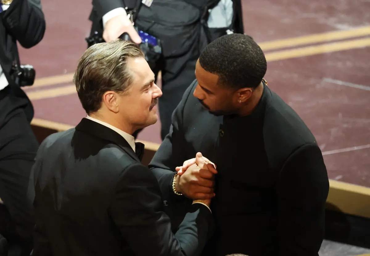 epa12824344 Leonardo DiCaprio (L) congratulates Michael B Jordan after he wins the Oscar for Best Actor In A Leading Role for \\\"Sinners\\\" during the 98th annual Academy Awards ceremony at the Dolby Theatre in Los Angeles, California, USA, 15 March 2026. EPA/CHRIS TORRES