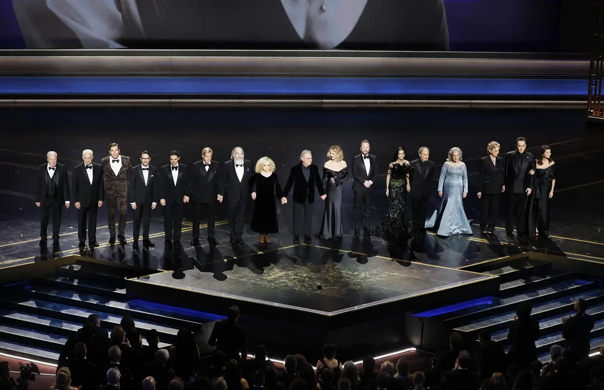 (L-R) Michael McKean, Christopher Guest, Jerry O'Connell, Wil Wheaton, Fred Savage, Cary Elwes, Mandy Patinkin, Carol Kane, Billy Crystal, Meg Ryan, Kiefer Sutherland, Demi Moore, Kevin Pollak, Kathy Bates, Annette Bening, John Cusack and Daphne Zuniga pay tribute to Rob Reiner and his wife Michele on stage during the the 98th annual Academy Awards ceremony at the Dolby Theatre in Los Angeles, California, USA, 15 March 2026. during the 98th annual Academy Awards ceremony at the Dolby Theatre in Los Angeles, California, USA, 15 March 2026. EPA/CHRIS TORRES